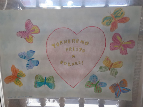 Campagna LA SPERANZA DI NOVOLI NEI PENSIERI DEI SUOI BAMBINI E DEI RAGA...